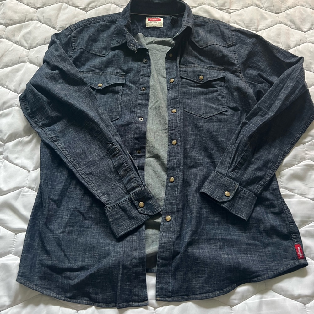 Wrangle Jean Shirt Size Large